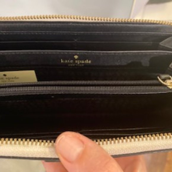 Clear Out-EUC Kate spade color block leather zip around wallet - Picture 9 of 13